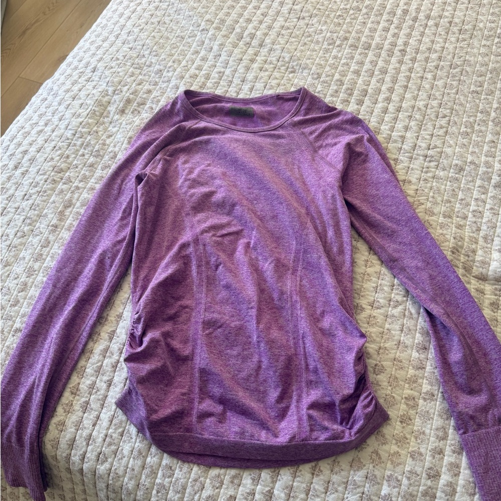 Athleta long sleeve